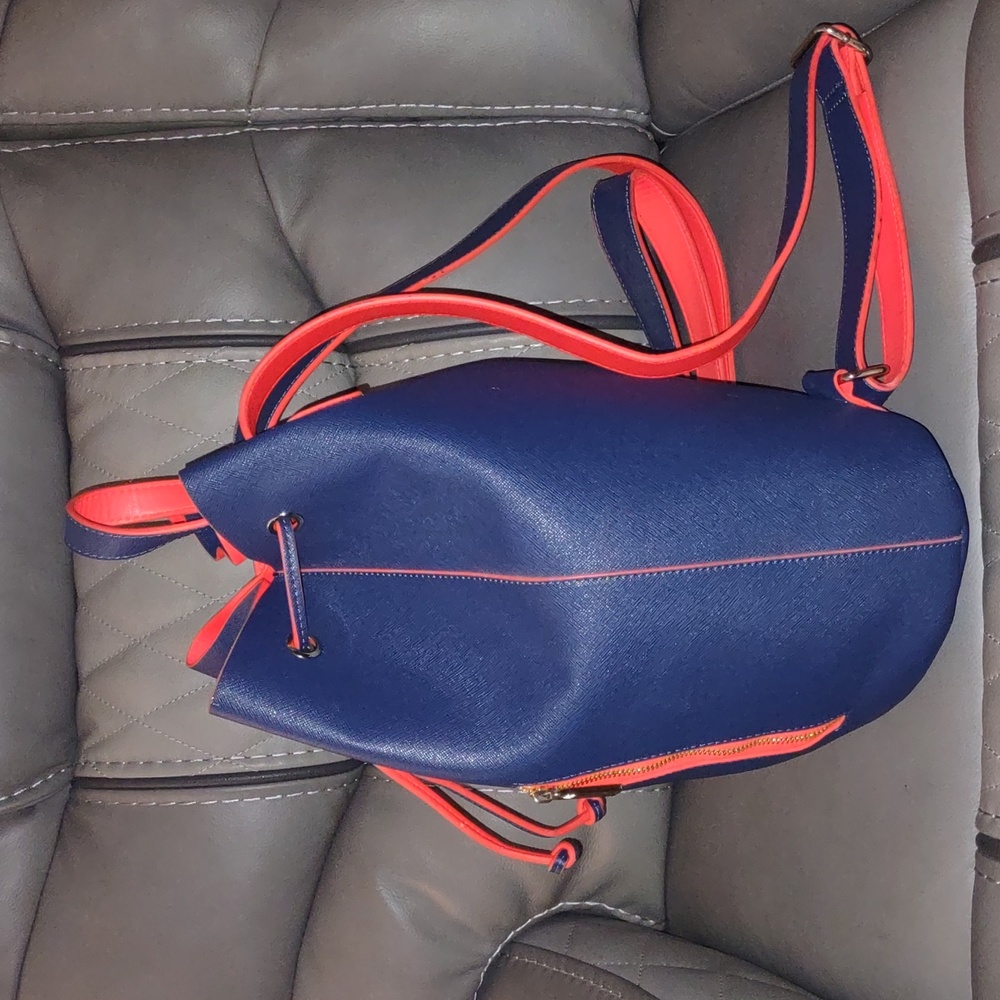 Neiman Marcus Unisex Drawstring Backpack Bag - image 3